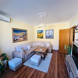 Cozy Appartamento Tirana